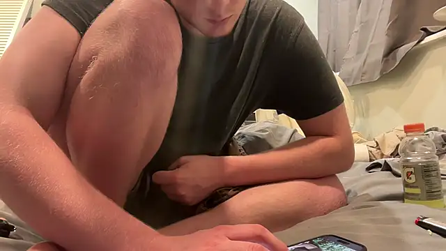 novvikk88 (M twink) - Let’s get me to shoot cum