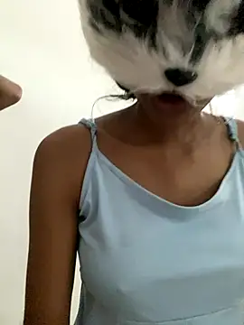 Shanudri77 live cam screenshot malefemale from Sri Lanka on ReplayHer – Replays, Highlights & Live Cams