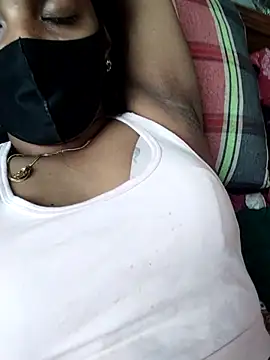 queen-any - Queen-Any's free webcam - UK Sex Cams