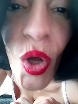 gecenin_kralicesi - Gecenin_Kralicesi's free webcam - UK Sex Cams