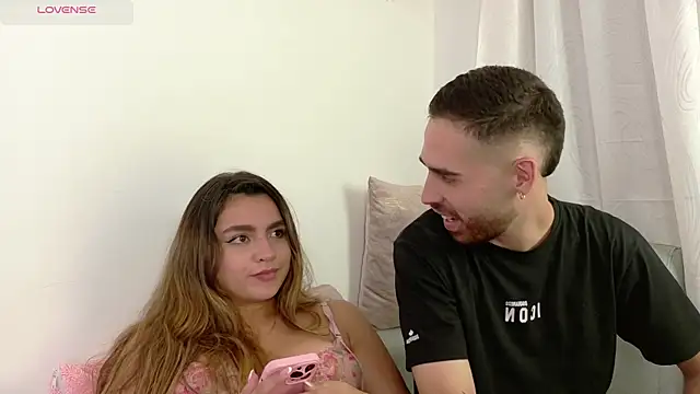 ambar_and_hardin (G young) - Suck Pussy