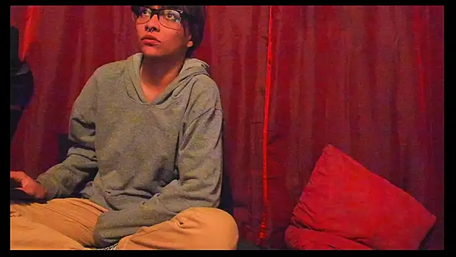 soleiandkairo - SoleiAndKairo's free webcam