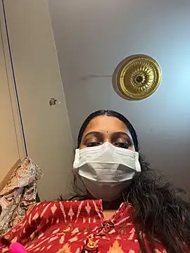 Webcam Model (pumpumrani)  is live.Free join now!