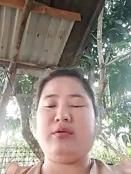 bigboobs186 - BigBoobs186's free webcam - UK Sex Cams