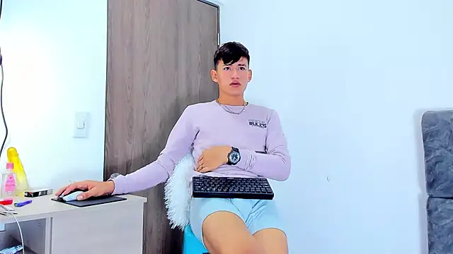 nicolas_torres_ - Nicolas_Torres_'s free webcam - UK Sex Cams