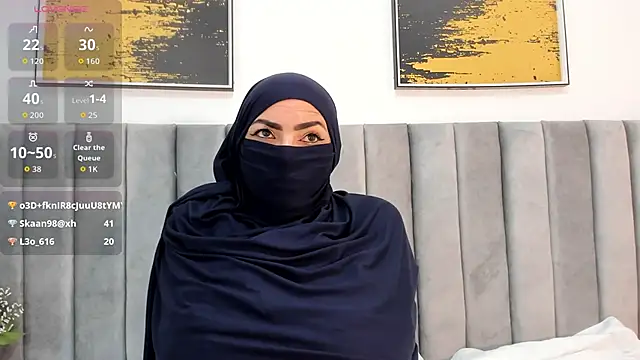 _naylaa_ (F milf) - Full naked 🔥 + Slap my ass x3 🔥