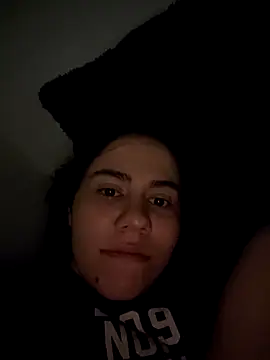 valen-sexx live cam screenshot female on Home.Pink — Cozy Live Cams & Chat