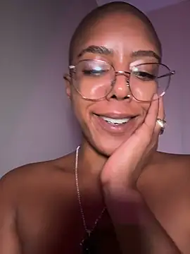 aliayourfav (F young) - Cum in missionary 🥵