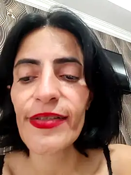 Gecenin_Kralicesi from StripChat is Freechat