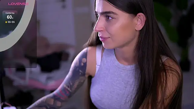 pureellie - PureEllie's free webcam - UK Sex Cams