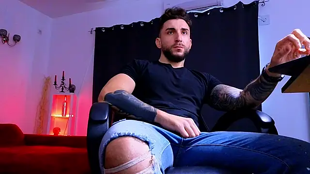 mightyaaron66 (M young) - 𖤐🔥 parTy Time ,House parTy  !  💨𖤐