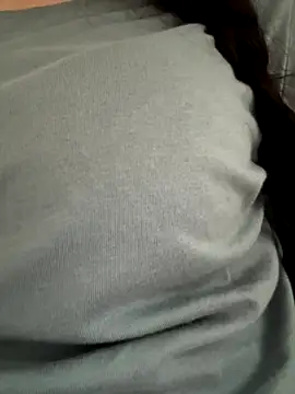 lina-lolo - Lina-lolo's free webcam - UK Sex Cams