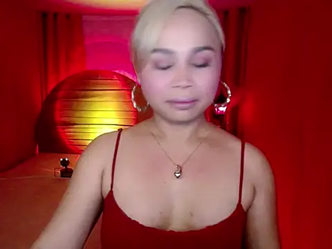 madameblonde (Ask my age) - BUZZ ME HARD TILL I EXPLODE MY BIG LOADS