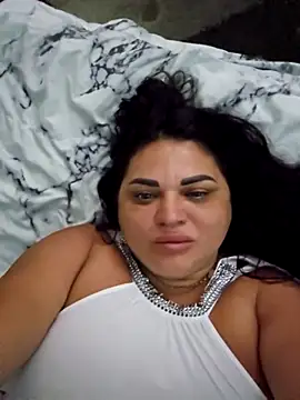 littleRikka live cam screenshot female on Ohstagram — Live Cams & Adult Streams