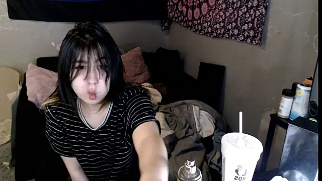 london_ray (F teen) - blow job for five minutes!! ;)