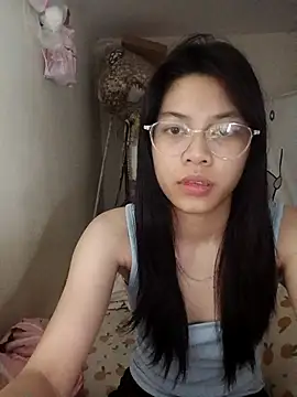 Katanh live cam screenshot female from Vietnam on Home.Pink — Cozy Live Cams & Chat