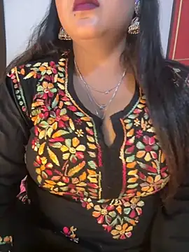 Webcam Model (Anshi_qeen)  is live.Free join now!