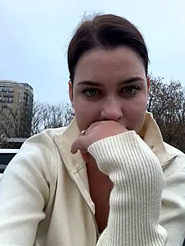 KikiWatson from StripChat is Freechat