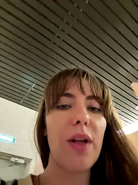 MariiD's Stripchat show and profile