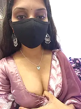 Webcam Model (Sexy-ashi)  is live.Free join now!