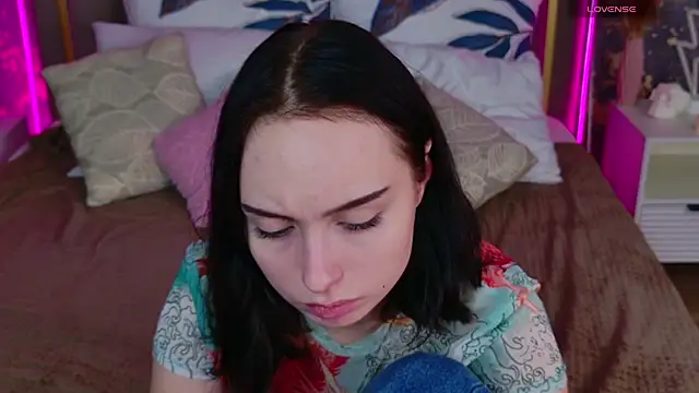 monikacarter - MonikaCarter's free webcam - UK Sex Cams