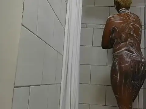 DarkAndLovelyBunny live cam screenshot malefemale on Squirt Show – Wet & Wild Live Cams