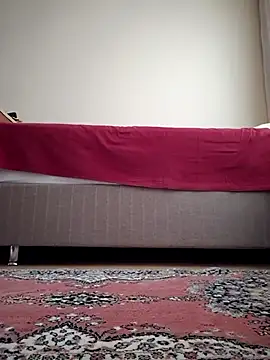 nyraminyon (M young) - First time anal plug in my ass