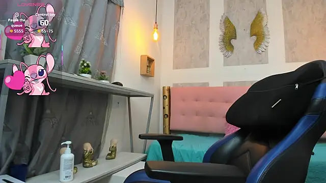  SamanthaFox_8 chat room