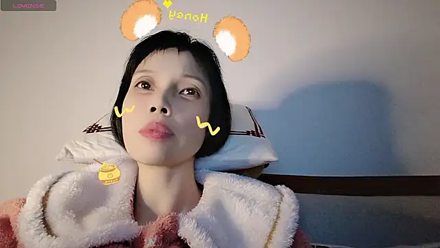 yan61 - Yan61's free webcam - UK Sex Cams