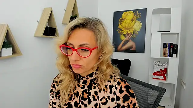 museofstage - MuseOfStage's free webcam - UK Sex Cams