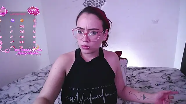 susan_zoro - Susan_zoro's free webcam