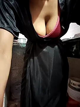 desi_bhabi_01 - Desi_Bhabi_01's free webcam