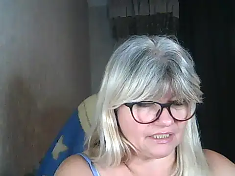 diana_49 - Diana_49's free webcam - UK Sex Cams