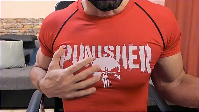 HotHunkTrainer live cam screenshot male on Home.Pink — Cozy Live Cams & Chat