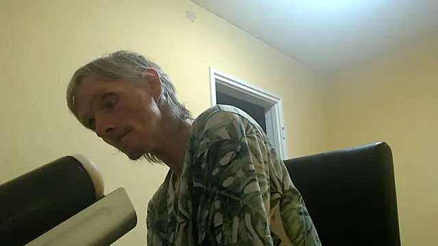 k74robert - K74robert's free webcam - UK Sex Cams