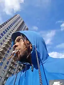 sweet_juicem (Ask my age) - Getting caught by public