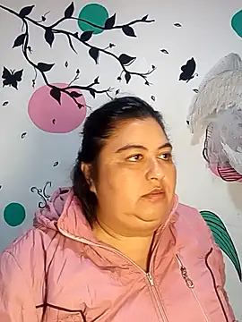 curvy_diva_ - Curvy_diva_'s free webcam - UK Sex Cams