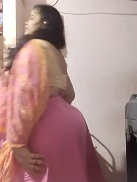 Webcam Model (tamilthanushri)  is live.Free join now!