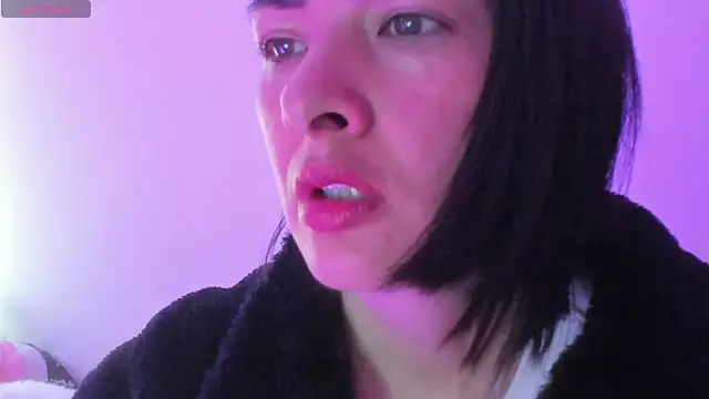 queen_fetish's Stripchat show and profile