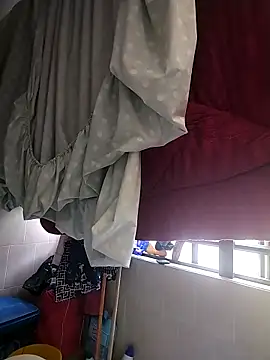 mariam_gomezxxx (F young) - put my fingers and caress vagina🌹💋🥵