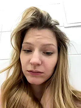 maryhiggins (F young) - Play pussy