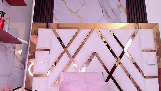 konnysumer - KonnySumer's free webcam - UK Sex Cams