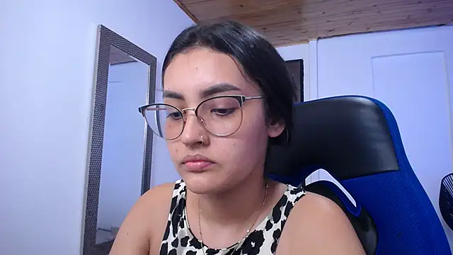 kathe-mills235 - Kathe-mills235's free webcam