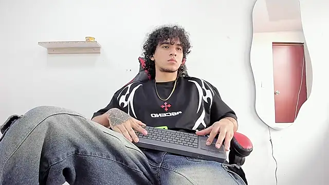 jackestaylor - JackesTaylor's free webcam - UK Sex Cams