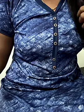 Tamilmallu-duskygirl03