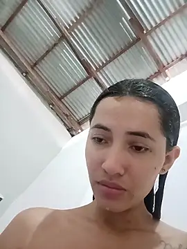 Webcam Model (-Nicol)  is live.Free join now!