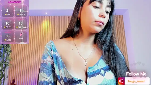 freyja_sweet_ - Freyja_sweet_'s free webcam - UK Sex Cams