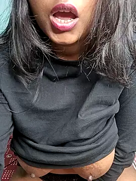 Webcam Model (Ishu_Lovee)  is live.Free join now!