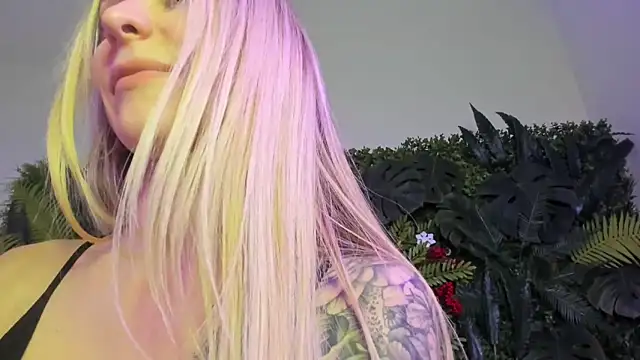 horny_blond - Horny_Blond's free webcam - UK Sex Cams