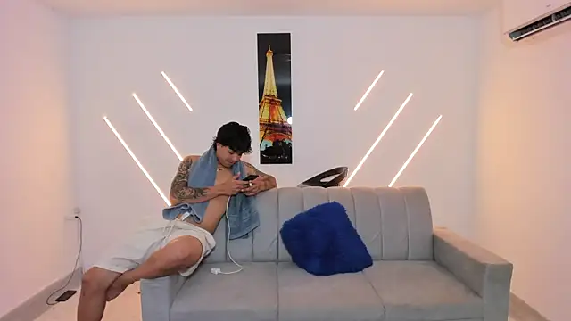 brutal_sex_room2 - Brutal_sex_room2's free webcam - UK Sex Cams